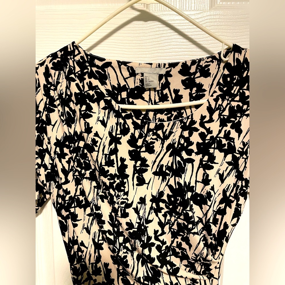 Floral H&M Dress - Picture 3 of 3